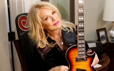 Nancy Wilson – Szólólemezének címadó dalával kíván boldog nőnapot