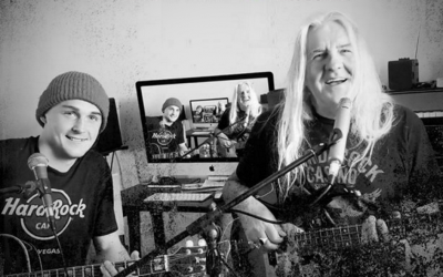 Biff Byford – A fiával dolgozik közös projekten