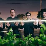 Weezer – Eddie Van Halen előtt tisztelegnek a ma megjelenő albumukkal