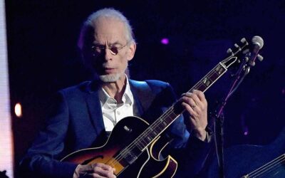 Steve Howe – Jön a ’Homebrew 7’