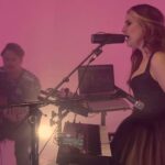 Charlotte Wessels – A Victor Hugo-vers ihlette dal élő felvételen is