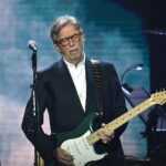 Eric Clapton új dalában ismét oltásellenességének ad hangot