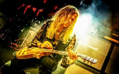 Adrian Vandenberg – Tervez valamit David Coverdale-lel