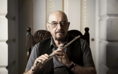 Ian Anderson – Ne fogj vele kezet és ne tapizd a hangszereit!