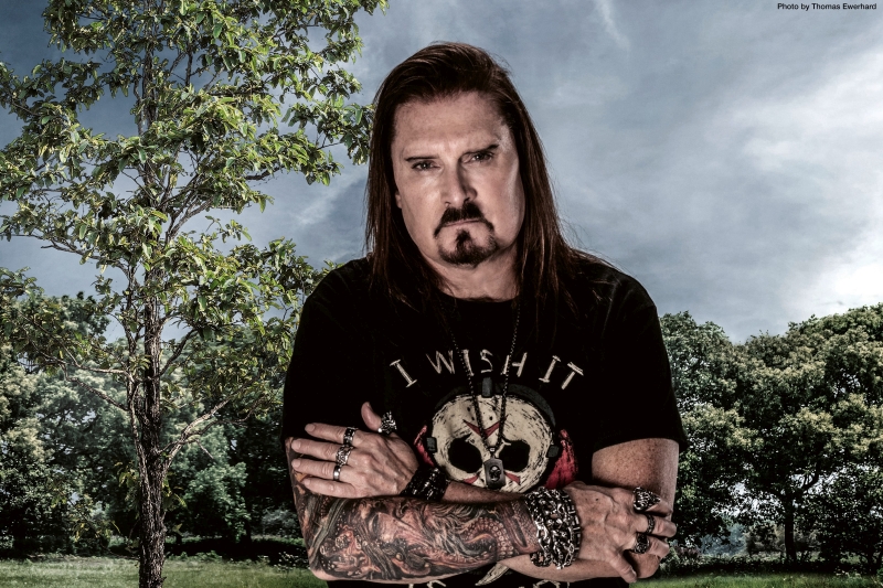 James LaBrie – Így készült a ’Beautiful Shade Of Grey’