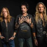 Revolution Saints