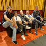 iLAND – Vinylen is megjelenik a debütáló album