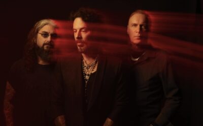 The Winery Dogs – Őrült ez a világ, késik a lemez