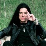 Toque Todd Kerns