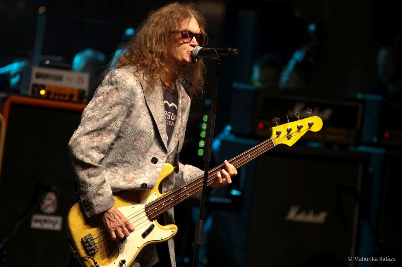 Glenn Hughes