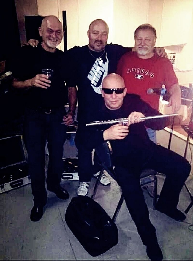 Török Ádám és a V Mini