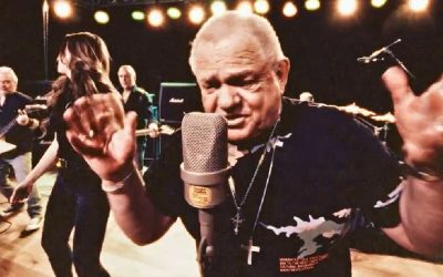 Dirkschneider & The Old Gang – Minden dal klipes