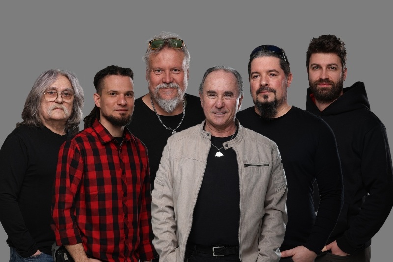 Péntek 13-án Ős-P. Box a Barba Negrában