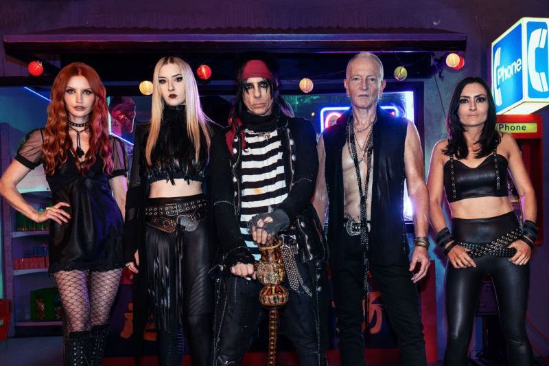 Crossbone Skully – Phil Collen gitározik legújabb dalukban