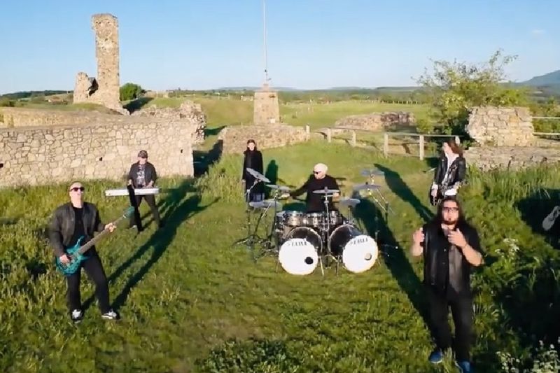Stula Rock – Kalandos forgatás a nógrádi várban