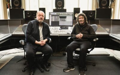 Hackett & Rothery – A tenger hullámain