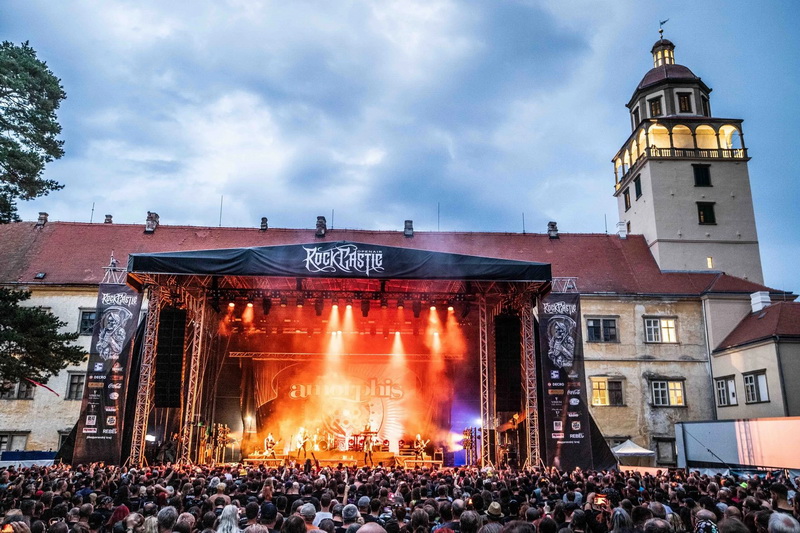 Rock Castle – Kacsavadászat mellett új falkatag